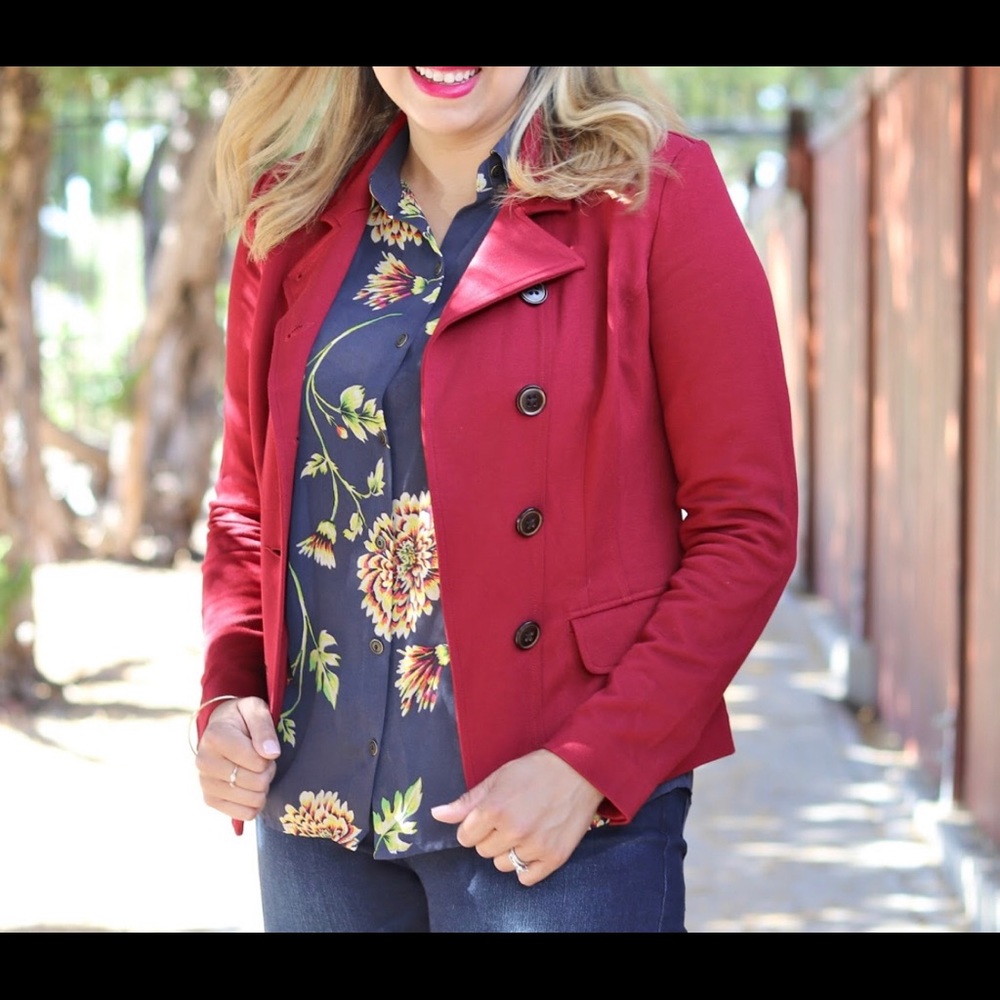 Cabi burgundy button down jacket NEVER WORN